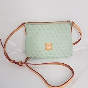 Dooney and Bourke Crossbody bag